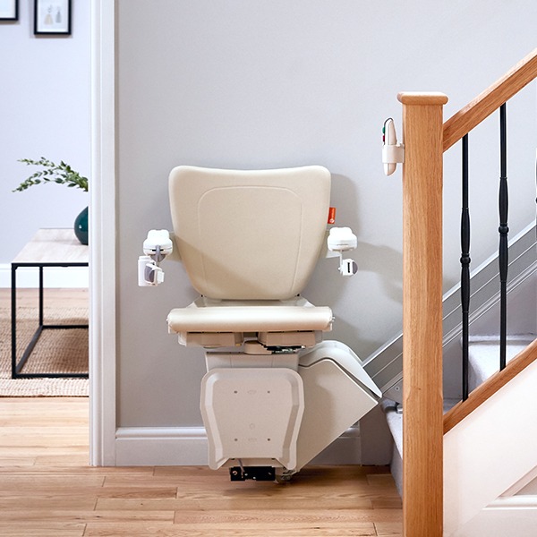 Handicare 1100 Straight Stairlift