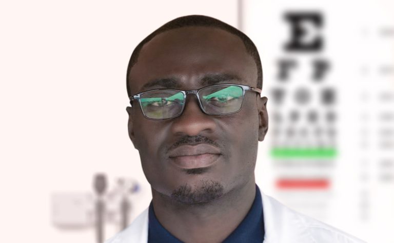 How are Reading Glasses and Presbyopia Connected?