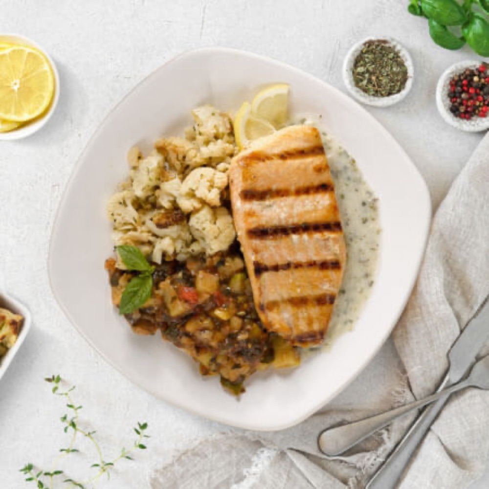 A bistroMD single-serving meal, the successor to Silver Cuisine