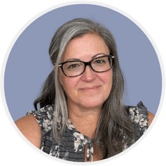 Lynda Menegotti, Editor-in-Chief